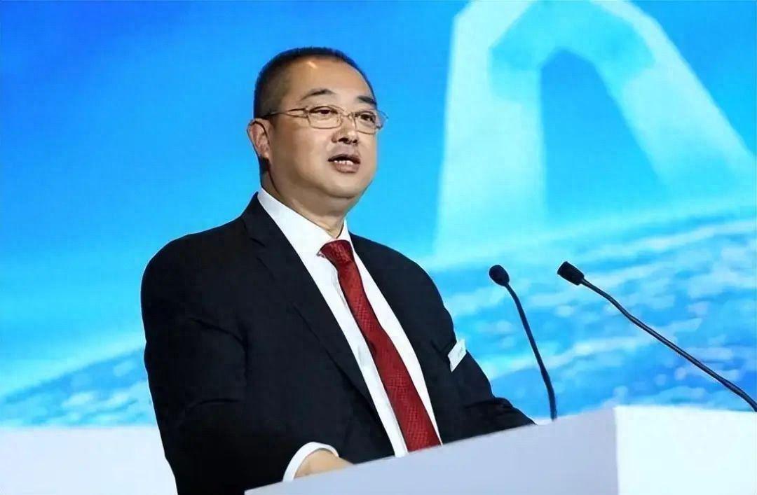 物以类聚！恒大二把手夏海钧的美国“邻居”，是另一个逃跑富豪？